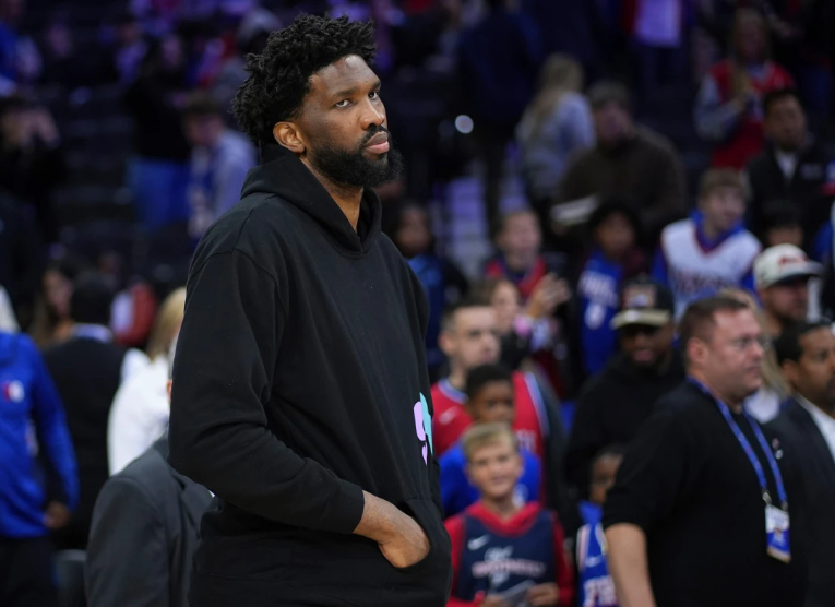 Embiid sera de retour la semaine prochaine, les 76ers marquent un tournant dans la saison